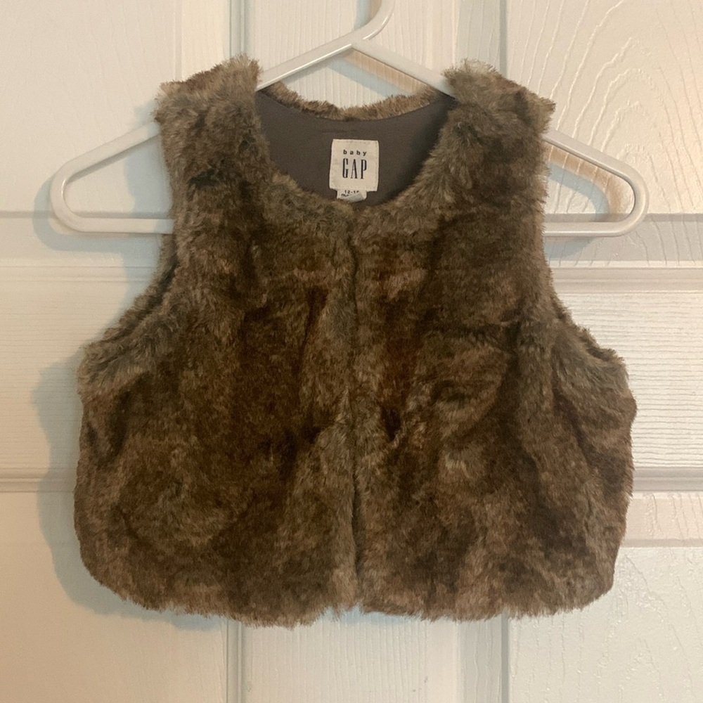BABY GAP Faux Fur Vest size 12-18 months shades of brown soft adorable fashion